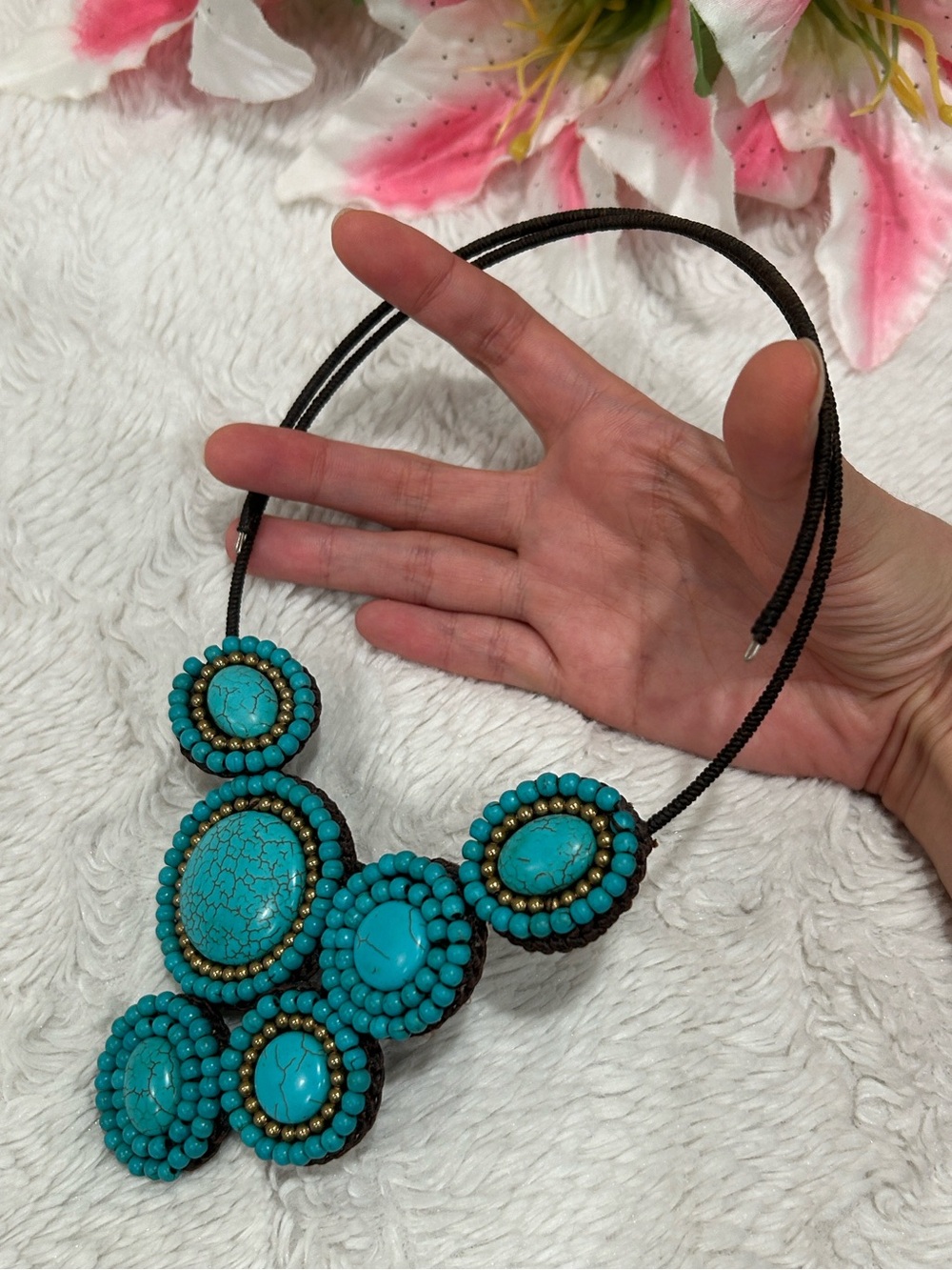 Turquoise Beaded Statement Necklace - Women Jewelry - Picture 3 of 3